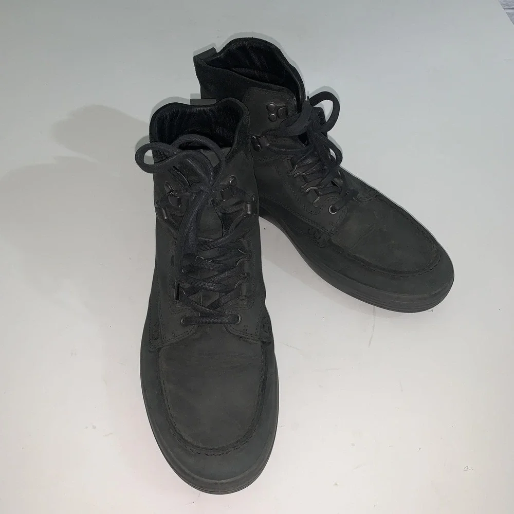 ECCO Boots Mens Size 11 Black Nubuck Combat Ankle Lace Up Casual Shoes